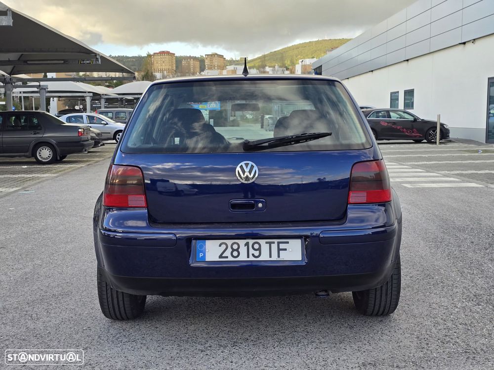 VW Golf 1.9 TDi Highline - 7