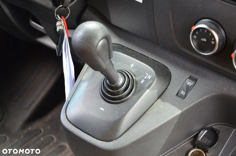 Renault MASTER KONTENER - 20