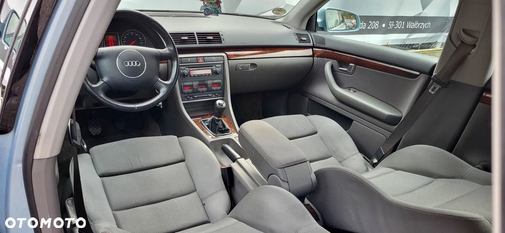 Audi A4 Avant 1.8 T - 15