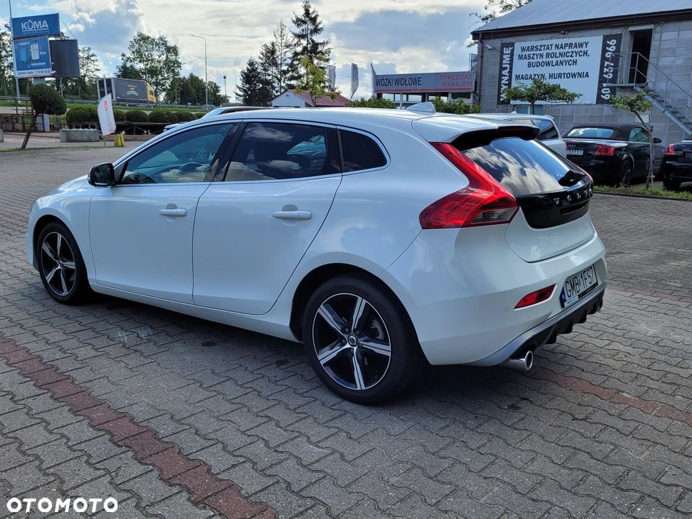 Volvo V40 D2 RDesign - 17