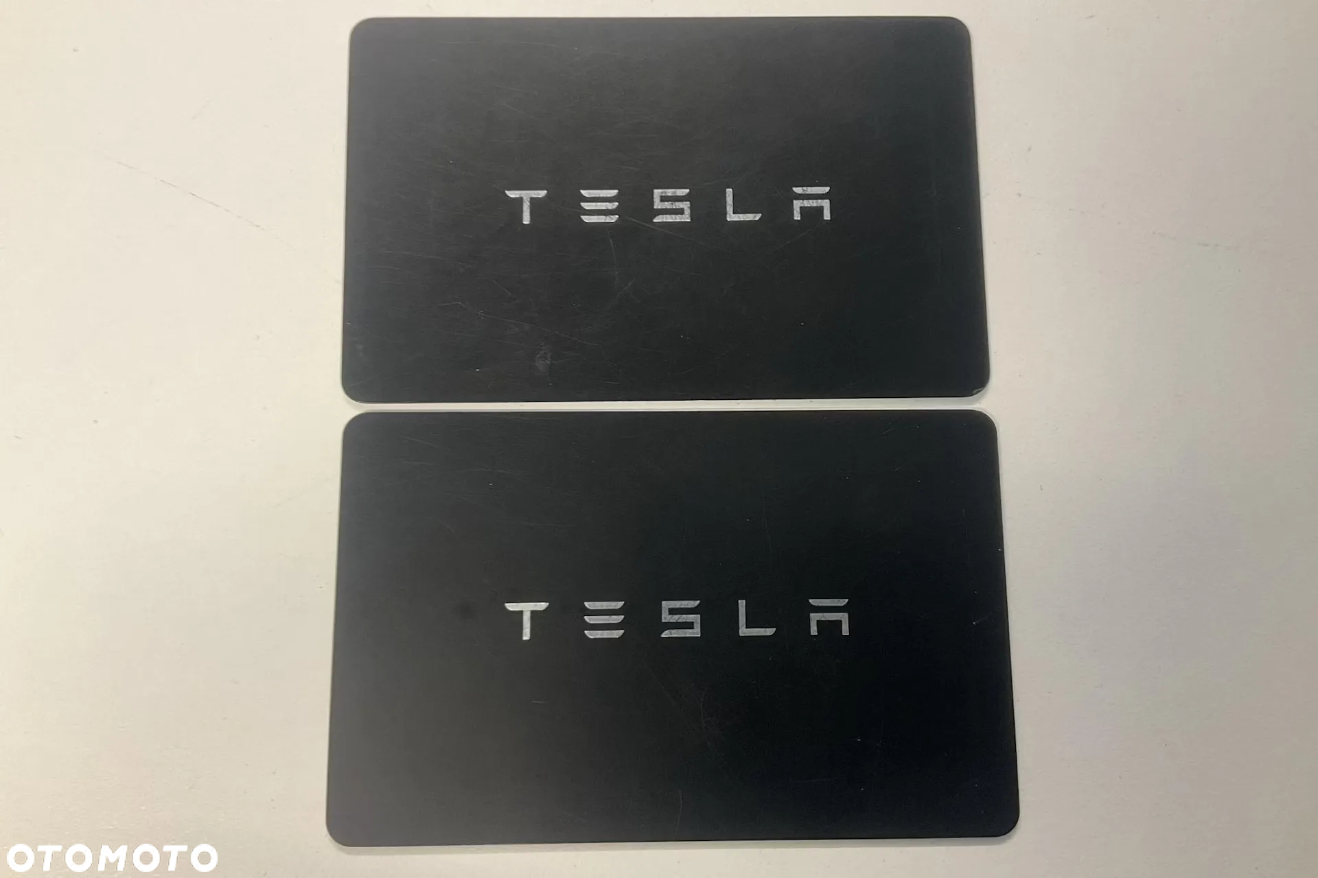 Tesla Y Long Range AWD - 13