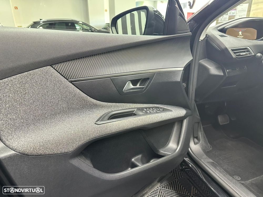 Peugeot 3008 1.5 BlueHDi GT Line EAT8 - 15