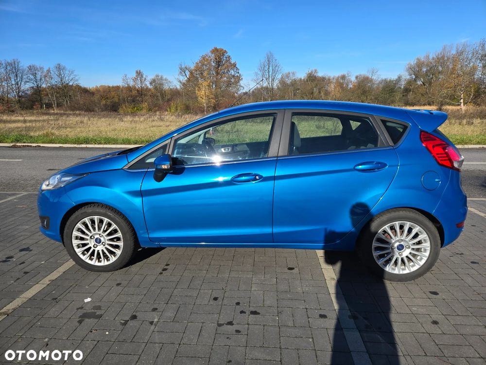 Ford Fiesta - 9