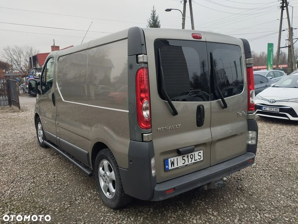 Renault Trafic - 6