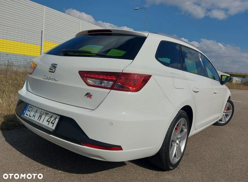 Seat Leon Sportstourer 2.0 TDI Start&Stop DSG FR - 4