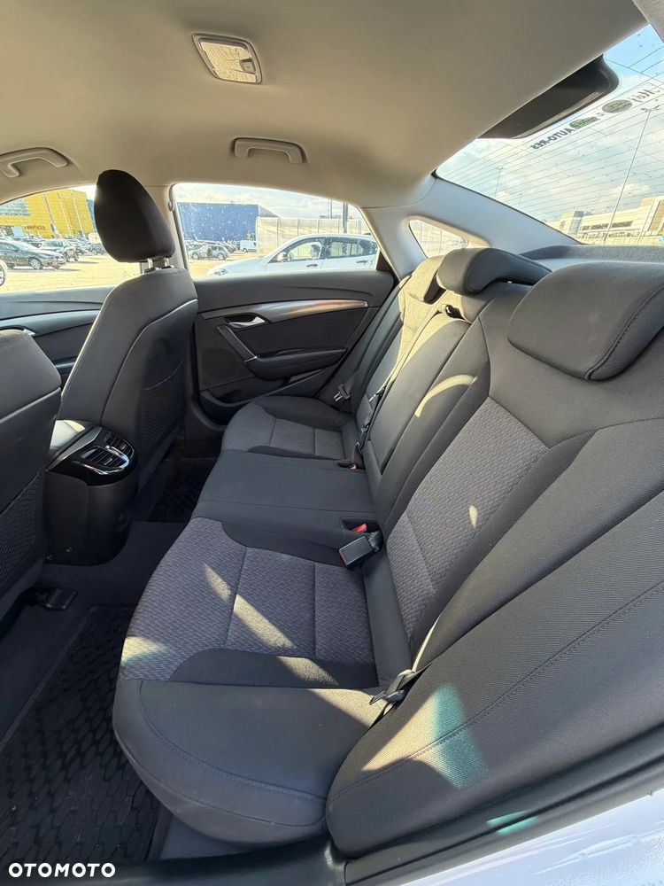 Hyundai i40 - 10