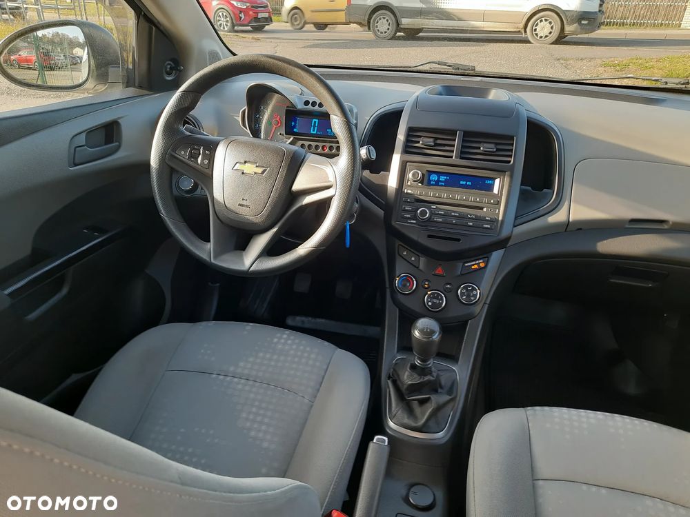 Chevrolet Aveo 1.2 LS+ - 17