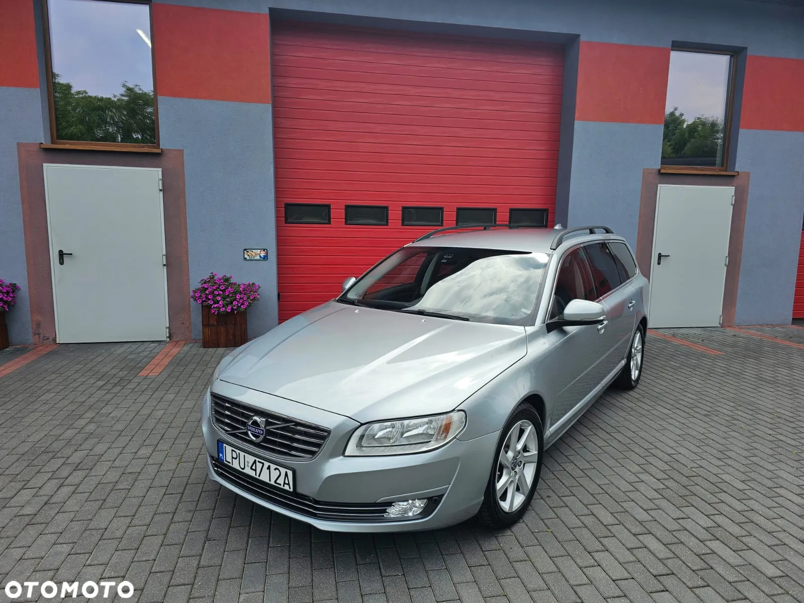 Volvo V70 D2 Geartronic Powershift Momentum - 6