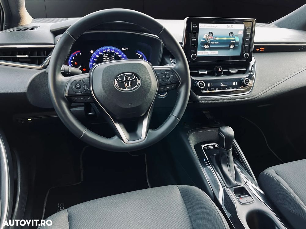 Toyota Corolla 1.8 HSD Active - 14