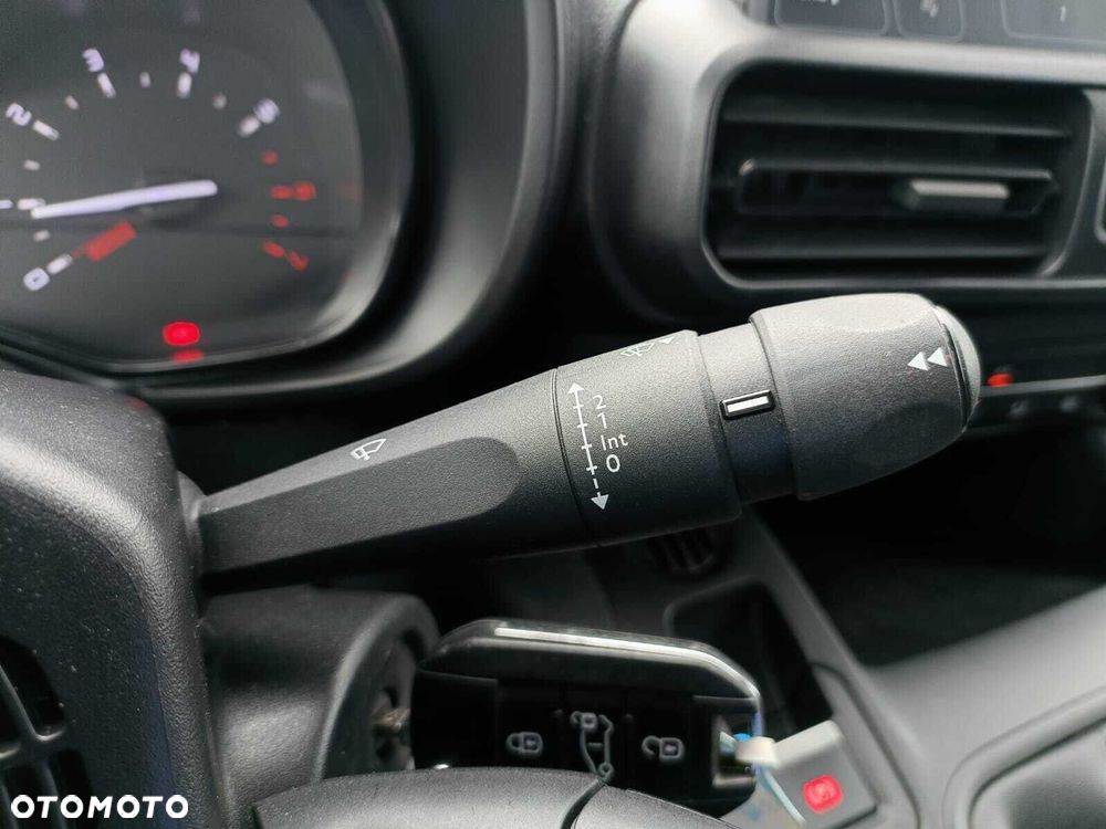 Toyota proace-city - 16