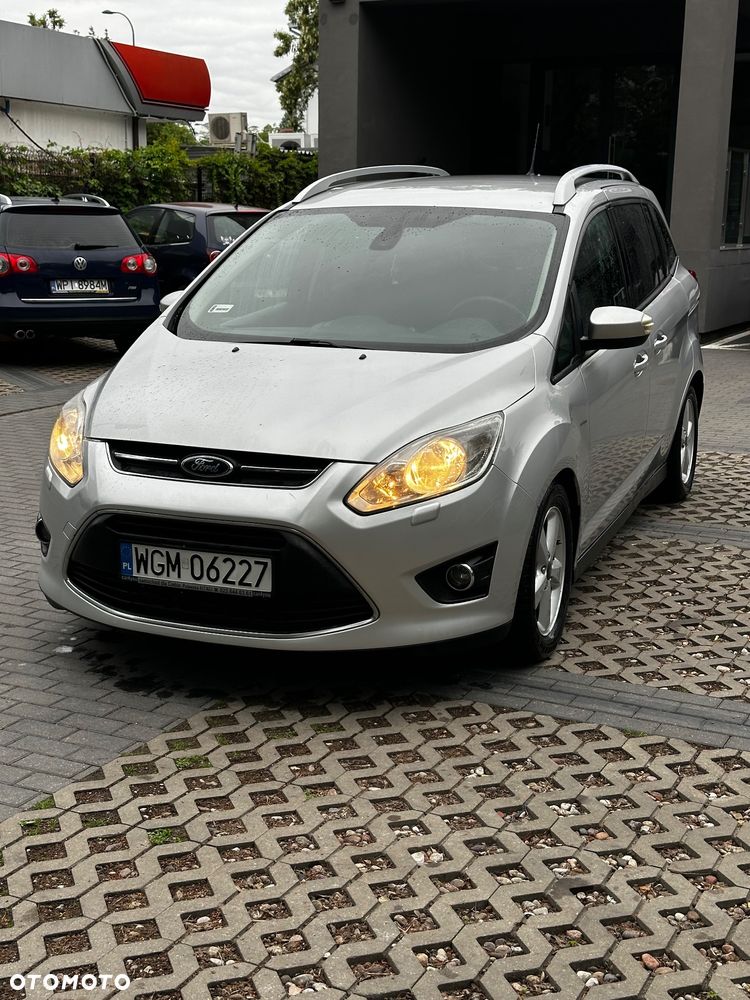 Ford Grand C-MAX - 1