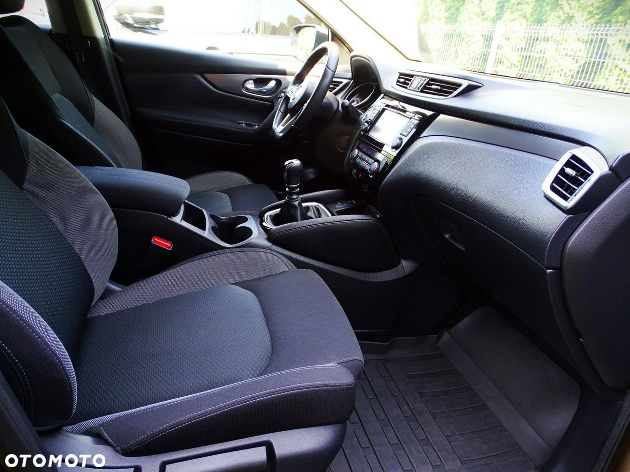 Nissan Qashqai 1.2 DIG-T Tekna EU6 - 17