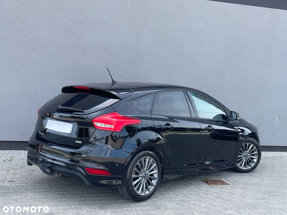 Ford Focus - 2