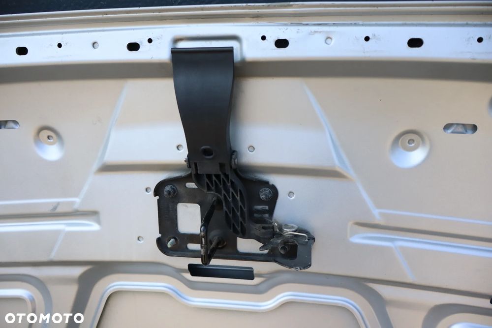 MASKA POKRYWA SILNIKA AUDI A4 B8 8K0 2007-2011 - 21