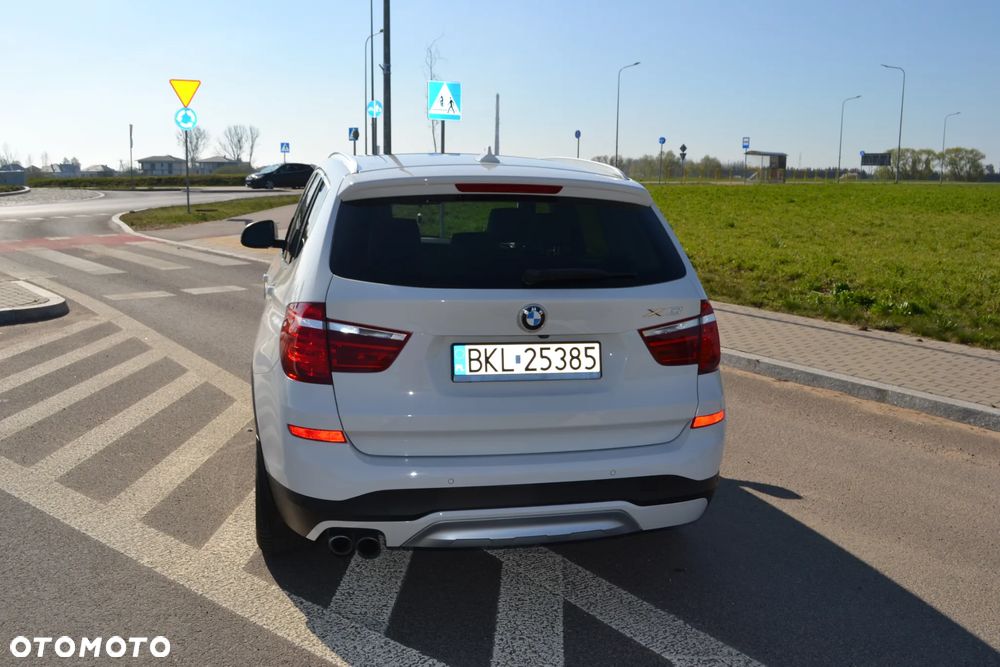 BMW X3 xDrive28i xLine - 8