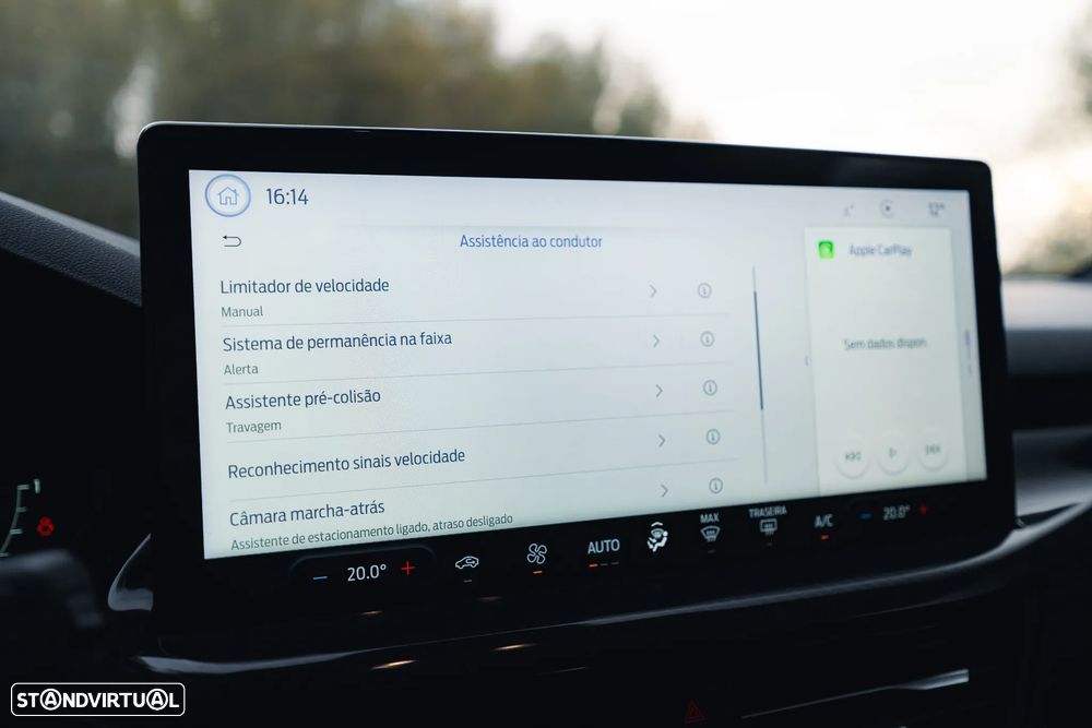 Ford Focus 1.0 EcoBoost Hybrid Aut. ST-LINE - 44