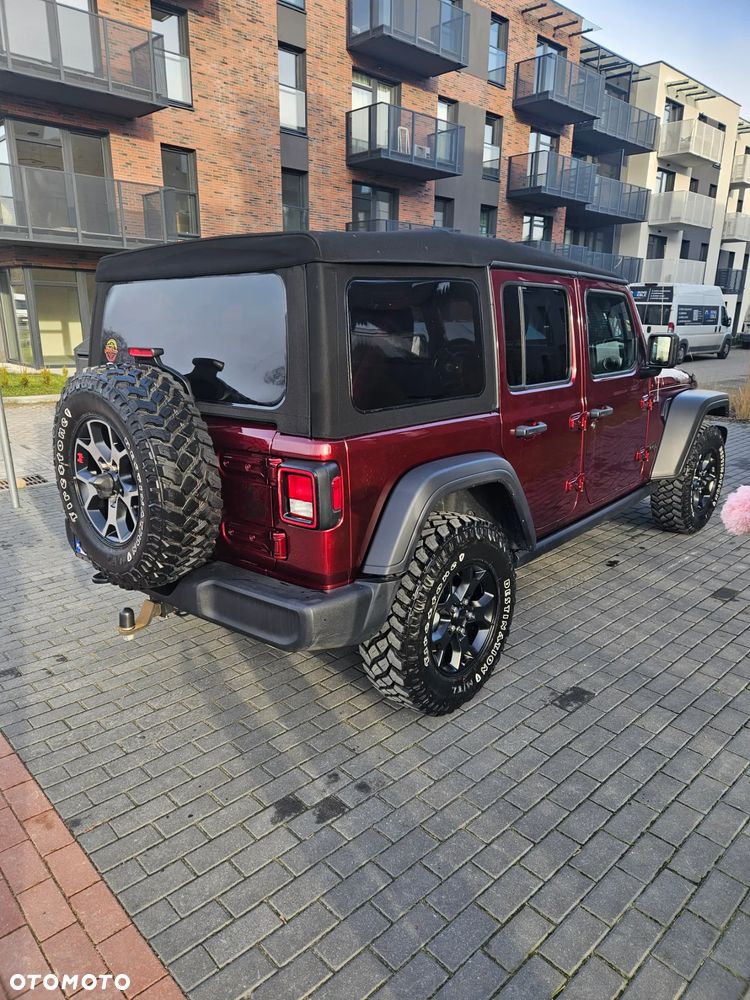 Jeep Wrangler - 5