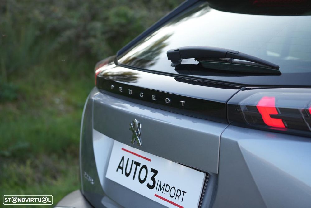 Peugeot 2008 1.5 BlueHDi Active Pack - 36