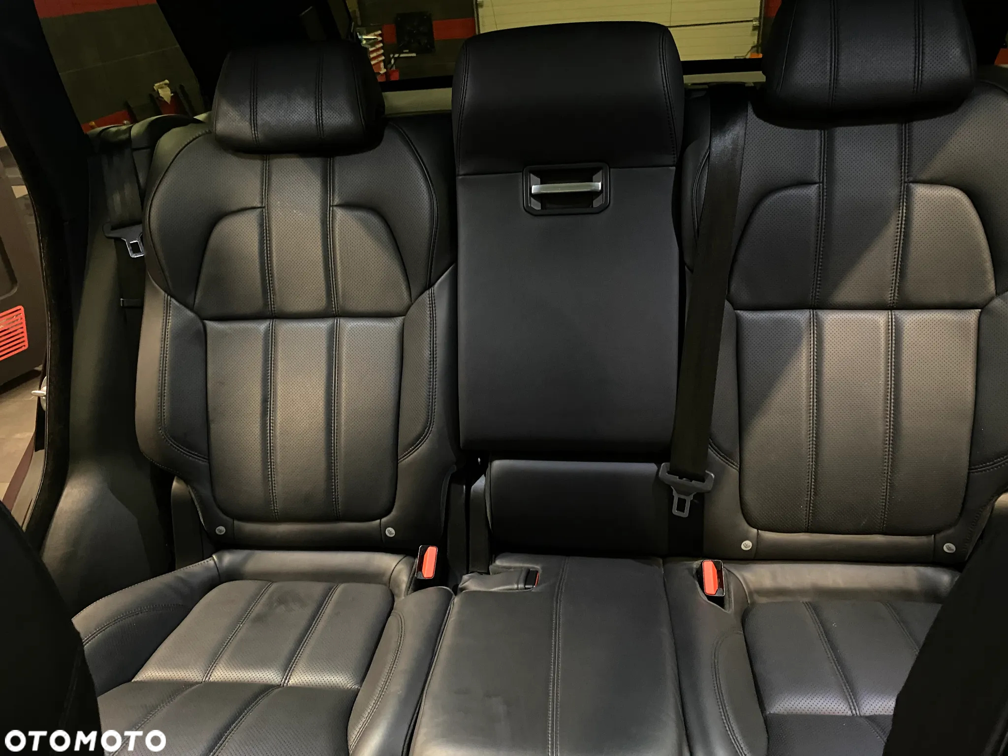 Land Rover Range Rover Sport S 2.0 SD4 SE - 24