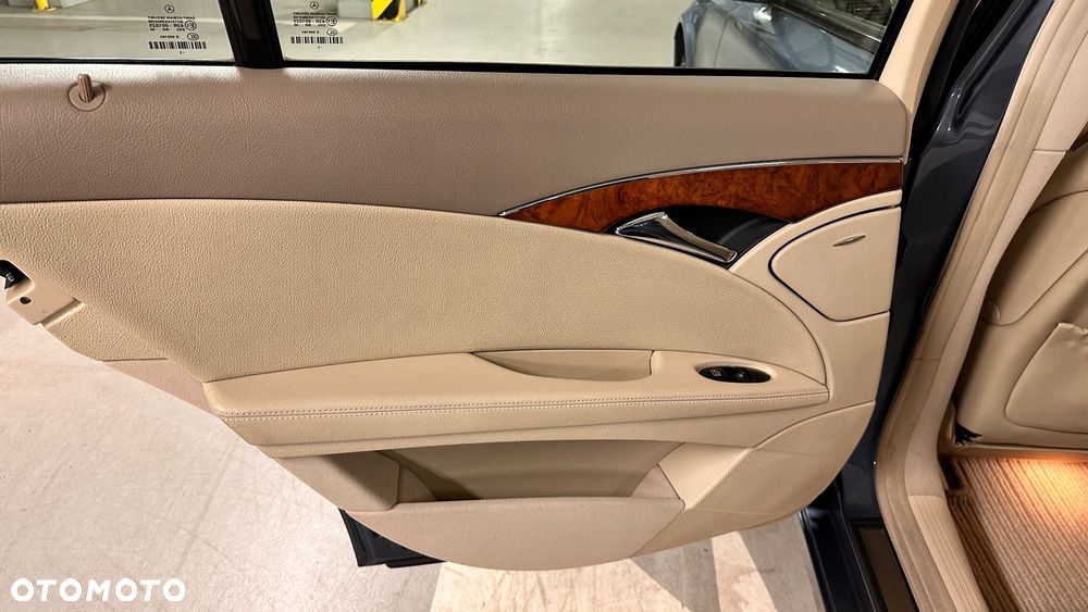 Mercedes-Benz Klasa E - 36