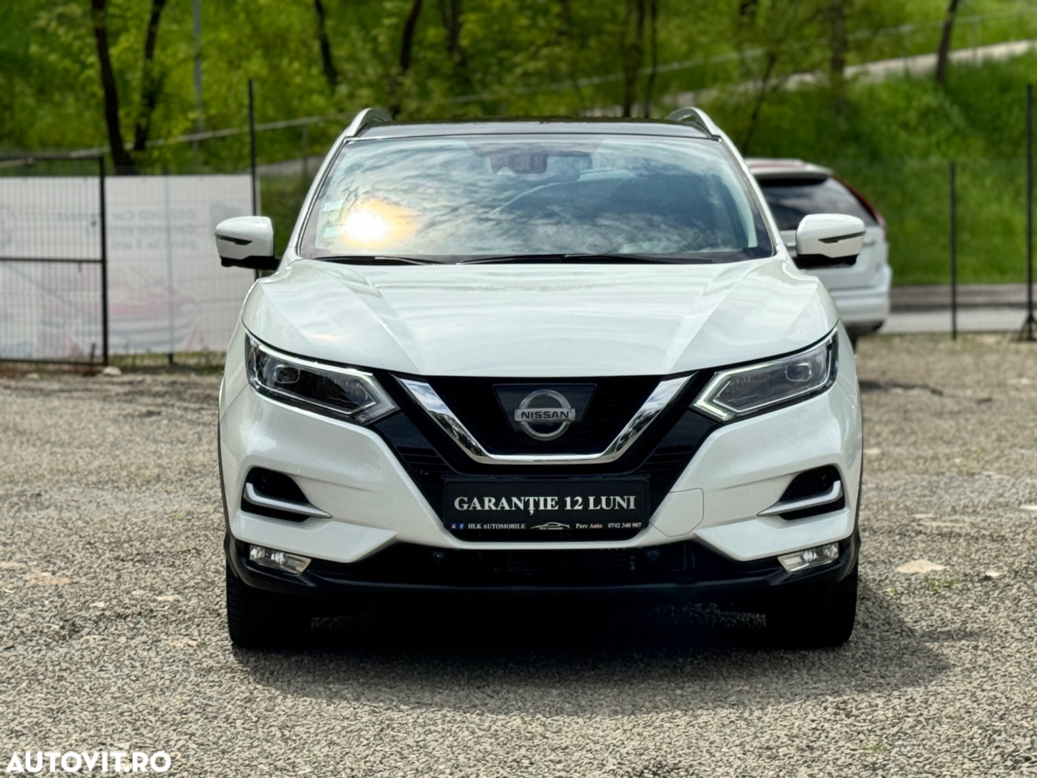 Nissan Qashqai 1.6 DCI Xtronic TEKNA+ - 3