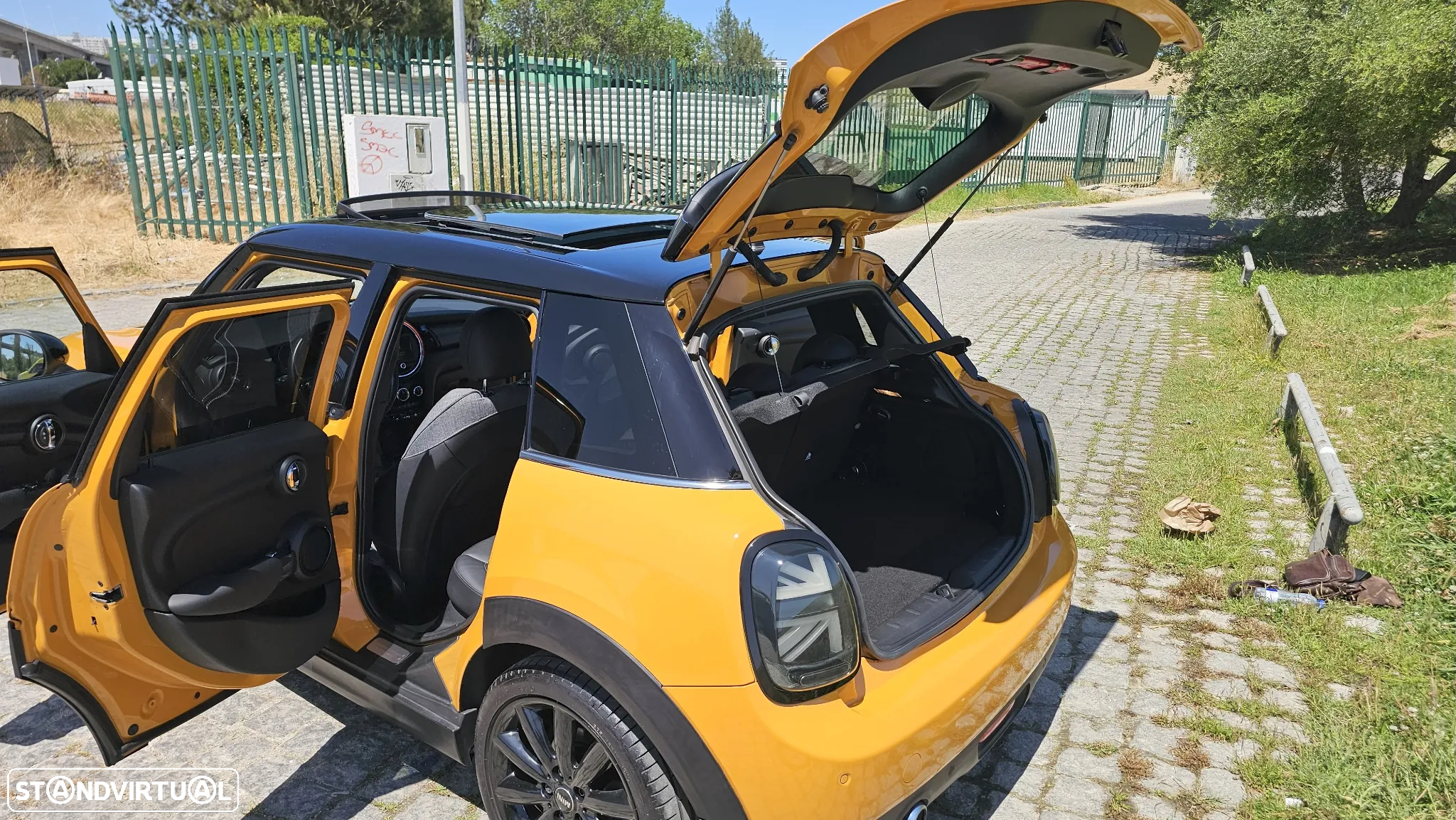 MINI 5 Portas Cooper D - 9
