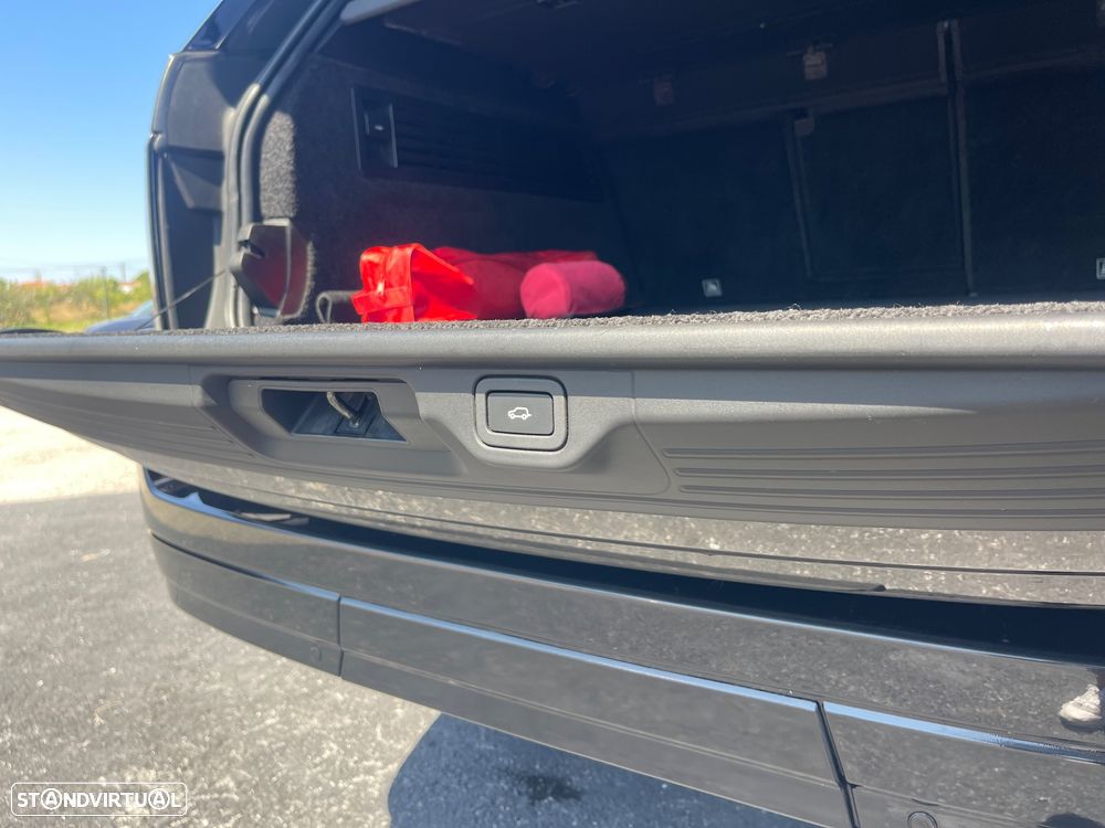 Land Rover Range Rover 4.4 SDV8 LWB SVAutobiography - 39