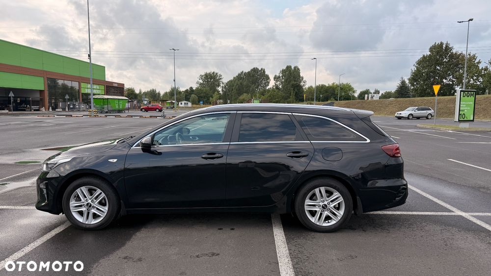 Kia Ceed 1.6 CRDi SCR M - 10