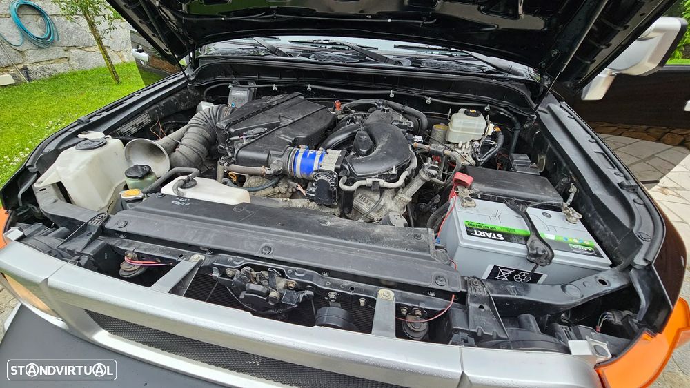 Toyota FJ Cruiser - 10