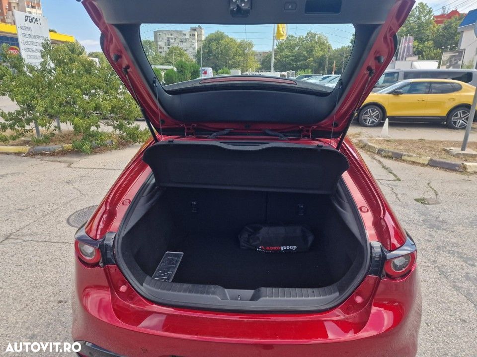 Mazda 3 - 7