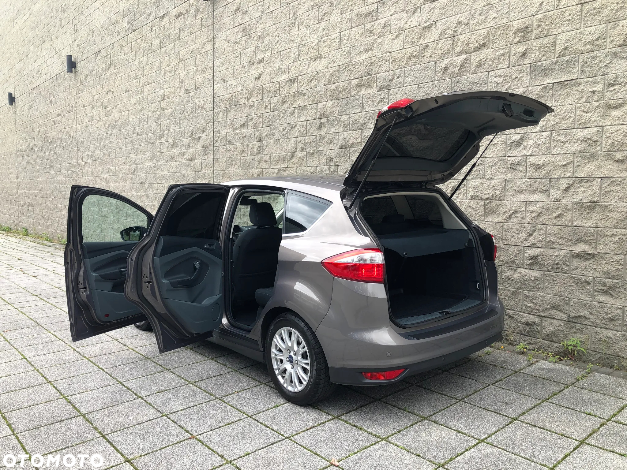 Ford C-MAX 2.0 TDCi Titanium - 25