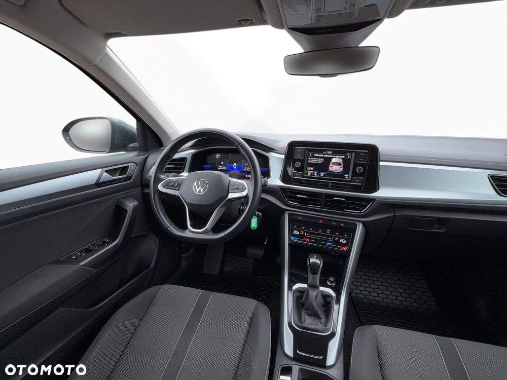 Volkswagen T-Roc - 15