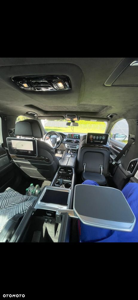 BMW Seria 7 740Ld xDrive - 19