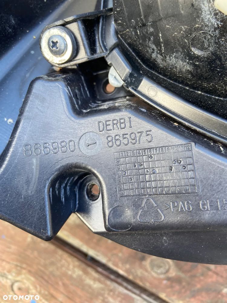 BETA RR 50 CZACHA CZASZA LAMPA PRZÓD - 6