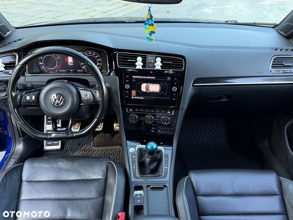 Volkswagen Golf - 14