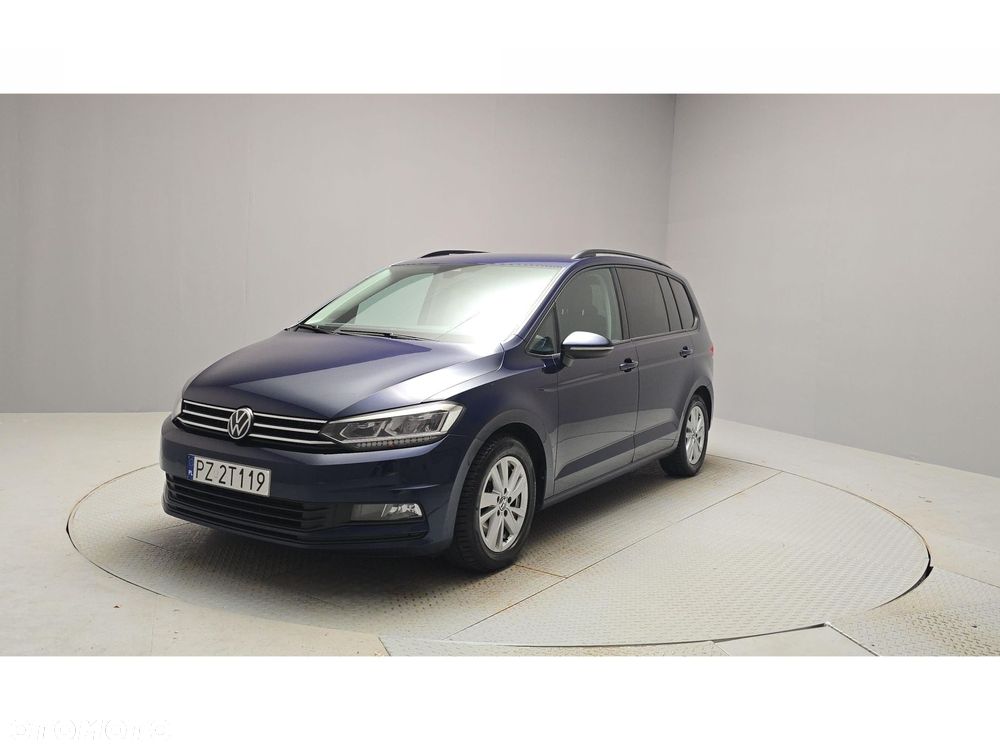 Volkswagen Touran - 8