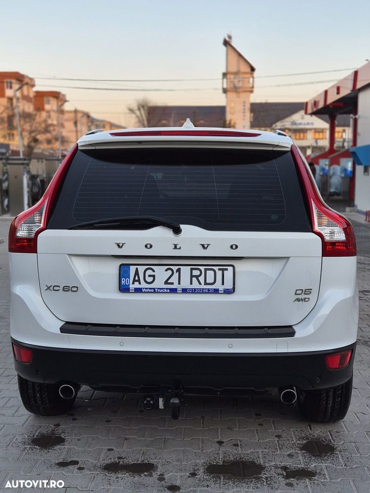 Volvo XC 60 D5 AWD Edition Pro - 7