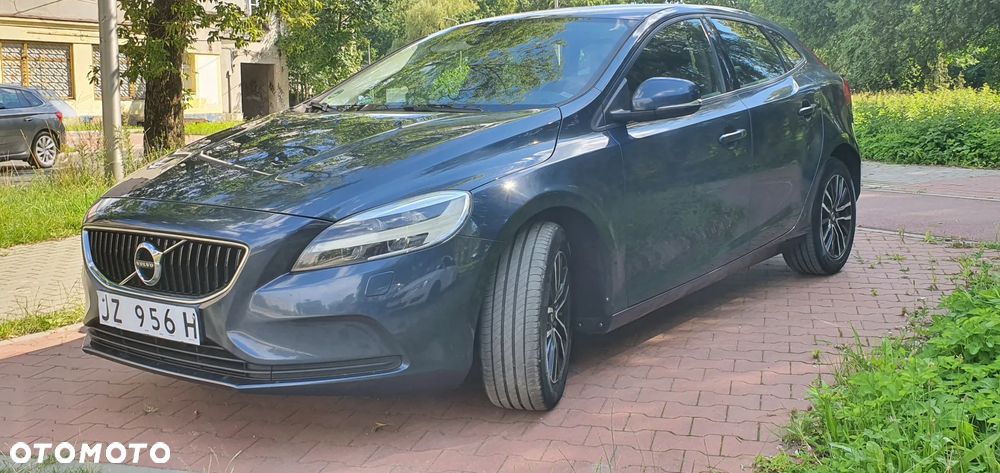 Volvo V40 D2 Momentum - 18