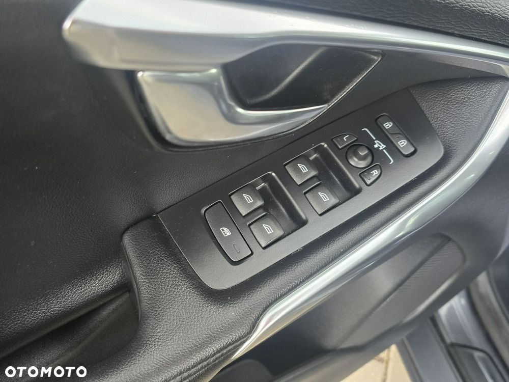 Volvo V40 - 26