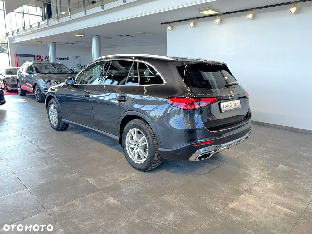 Mercedes-Benz GLC - 7