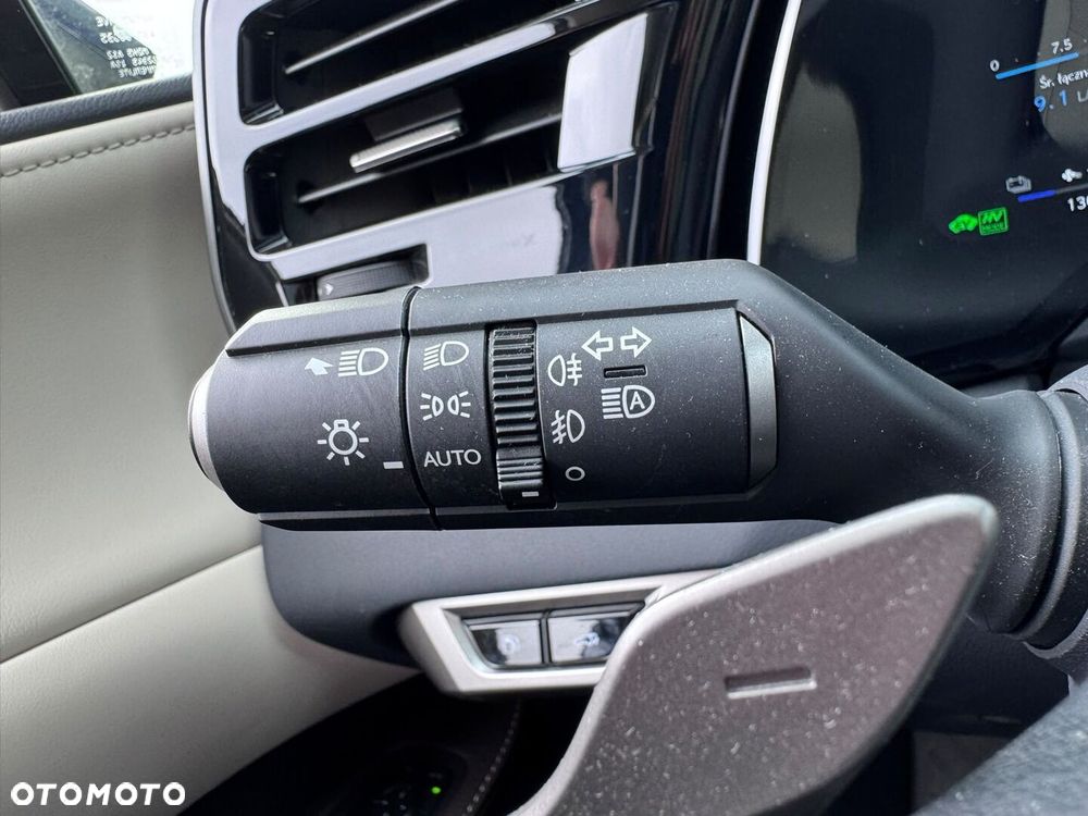 Lexus RX 450h+ F Sport Design - 35