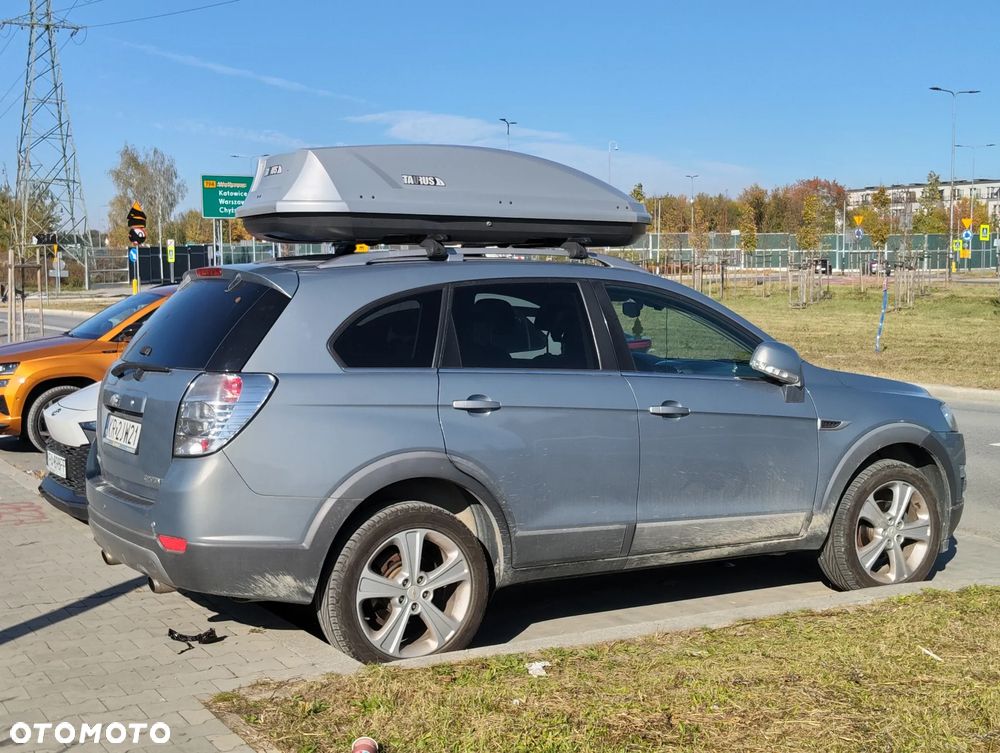 Chevrolet Captiva 2.2 D LTZ - 8