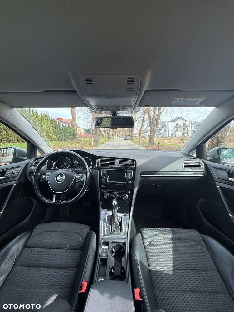 Volkswagen Golf 1.2 TSI Highline DSG - 17