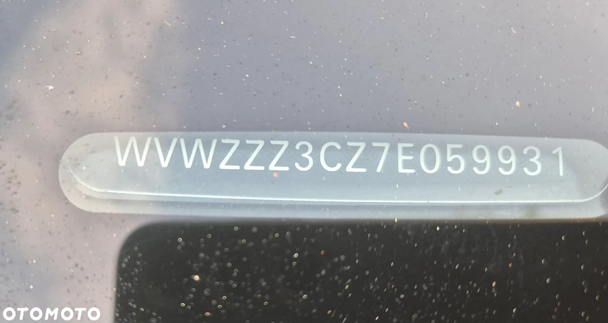 Volkswagen Passat 2.0 TDI Highline - 11