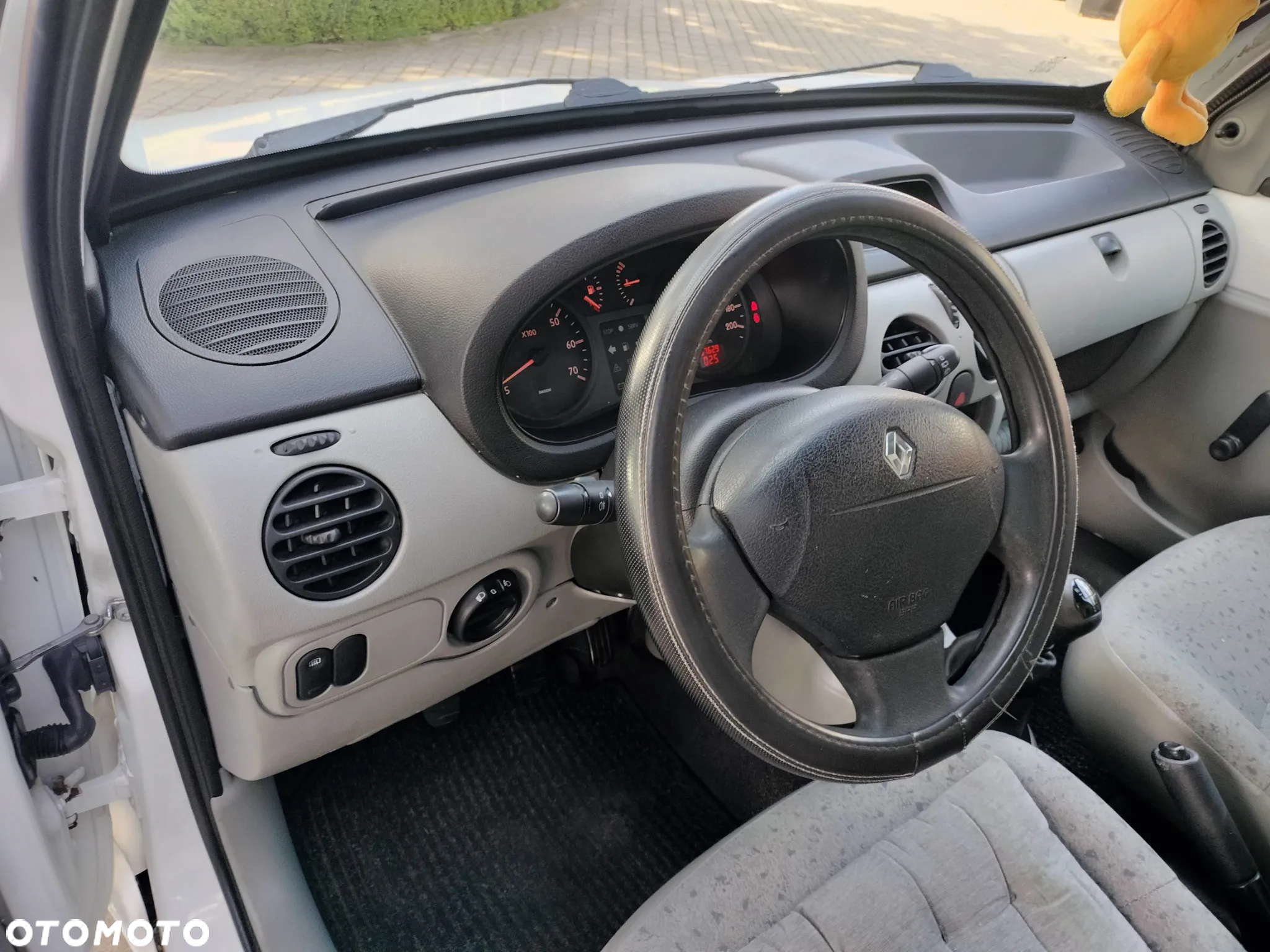 Renault Kangoo 1.5 dCi Authentique - 9