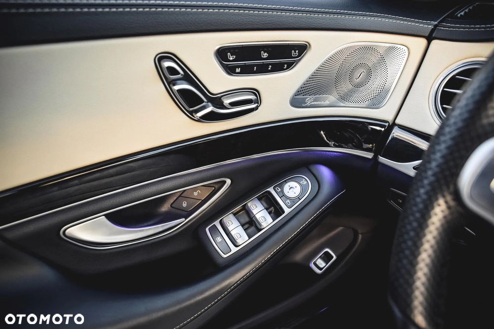 Mercedes-Benz Klasa S 400 d 4-Matic 9G-TRONIC - 34