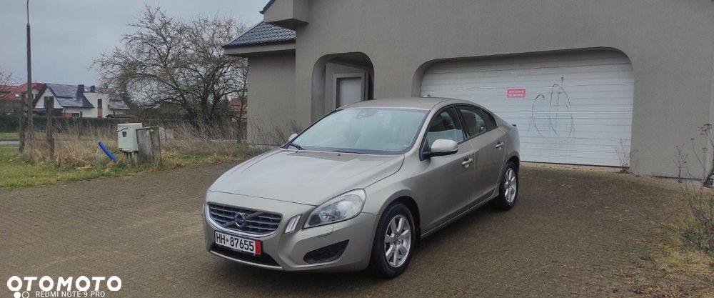 Volvo S60 - 2