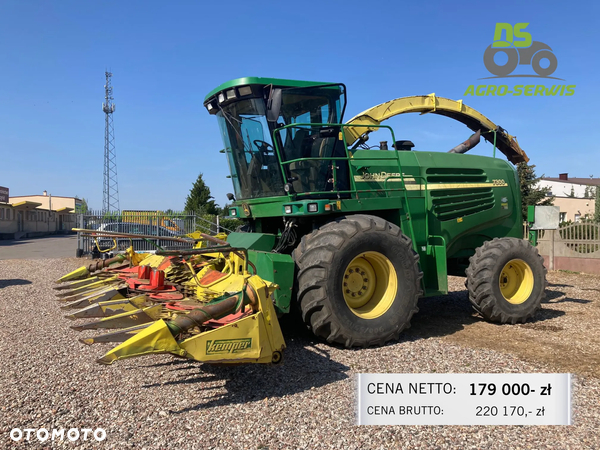 John Deere 7300