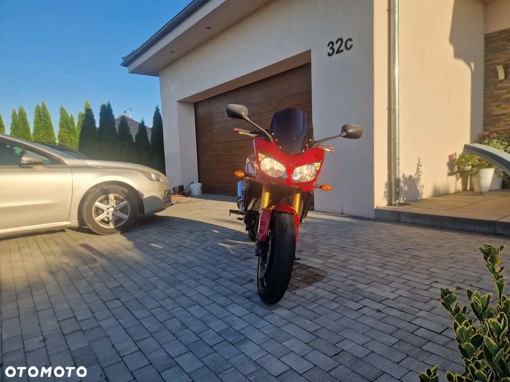 Yamaha FZ - 3