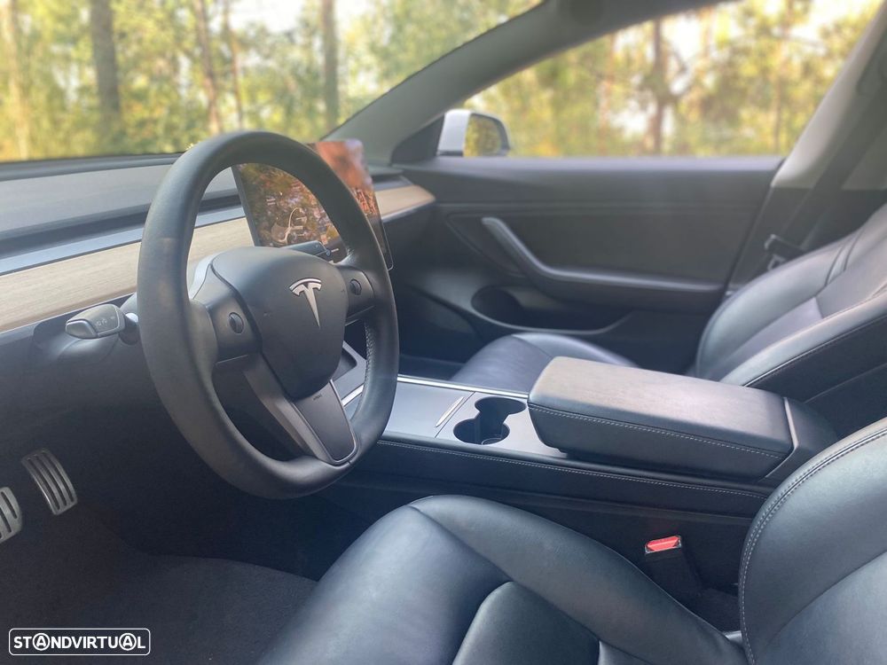 Tesla Model 3 Performance Dual Motor AWD - 27